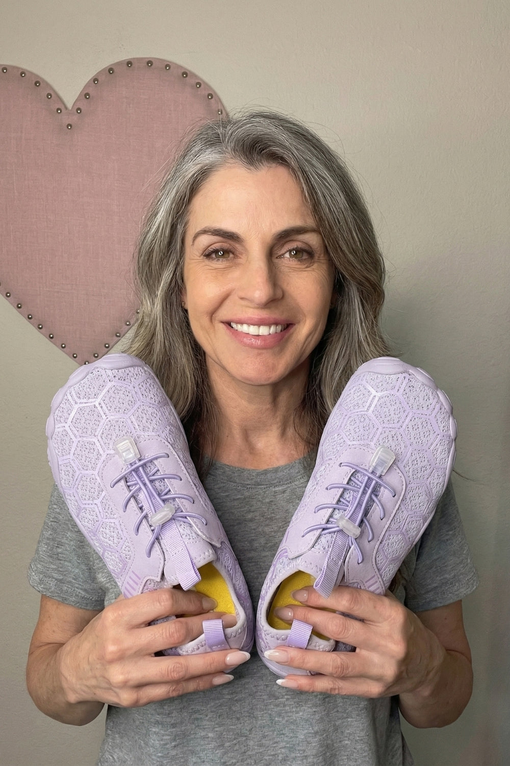 <p><strong>20,000+ customers love our shoes!</strong></p>