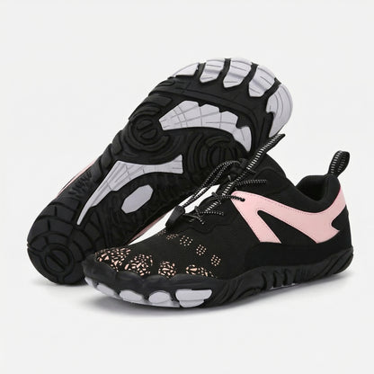 Strider – Outdoor Grip & Pain-Free Barefoot Shoes